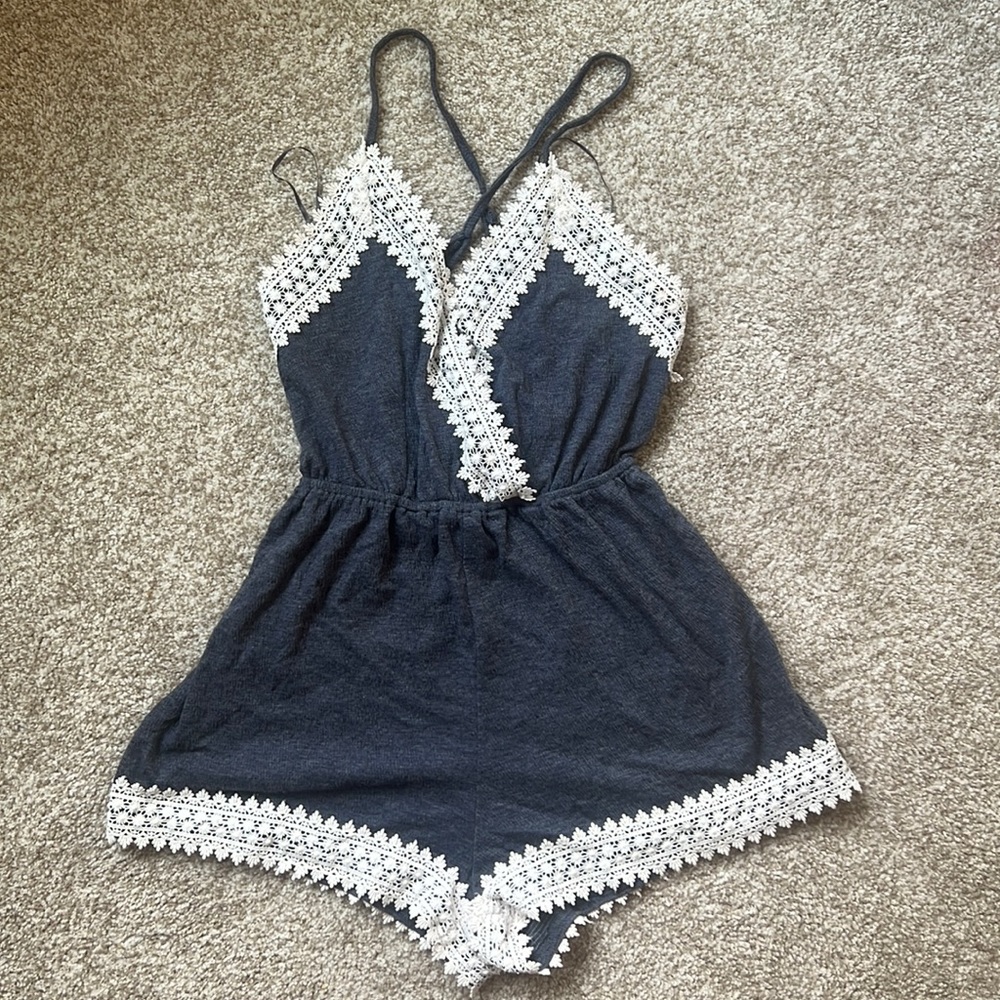 Crisscross back lace romper
